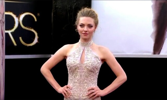 Anne Hathaway beklager Oscar-kjolen